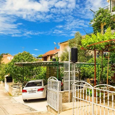 Apartments Zoricic Жаборич Екстериор снимка