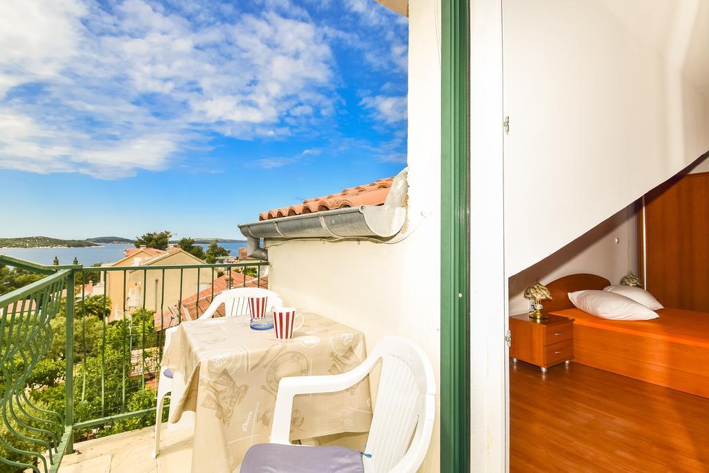 Apartments Zoricic Жаборич Екстериор снимка