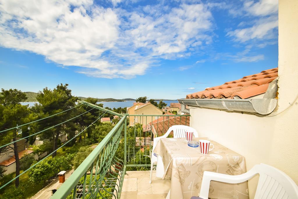 Apartments Zoricic Жаборич Екстериор снимка