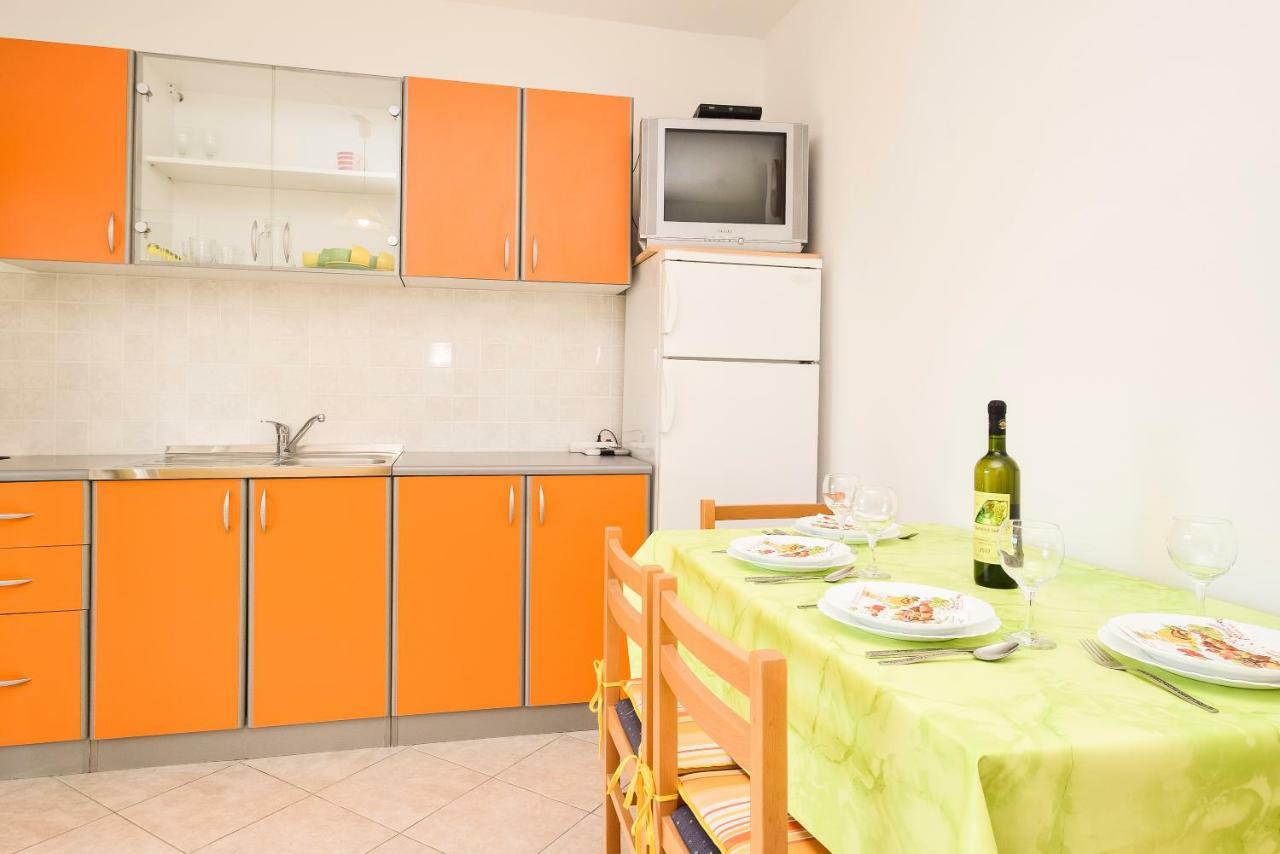 Apartments Zoricic Жаборич Екстериор снимка