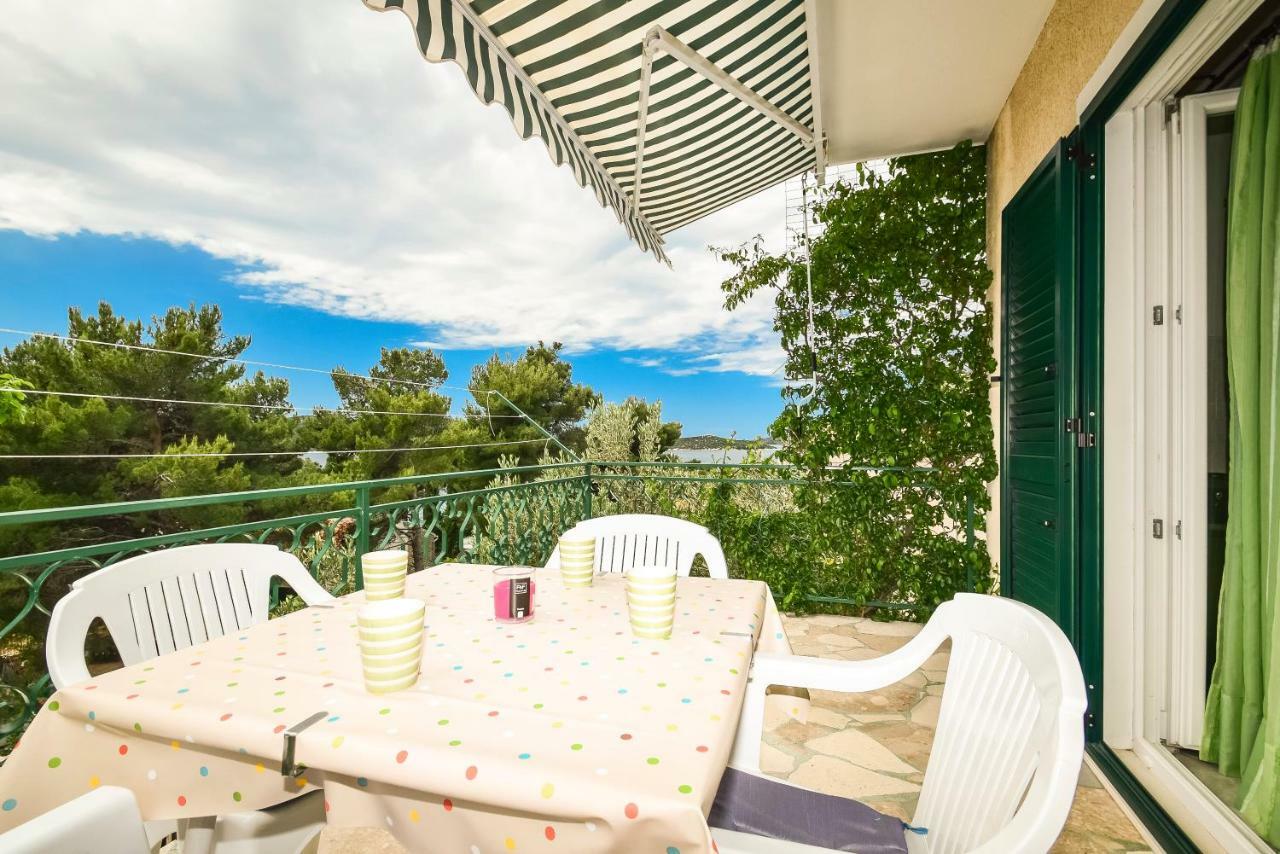 Apartments Zoricic Жаборич Екстериор снимка